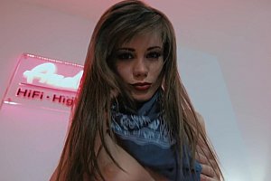 chinese脚深喉视频vk